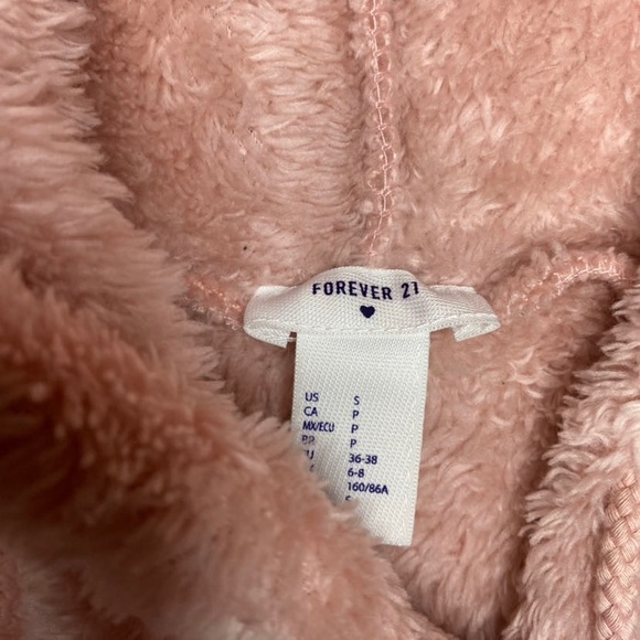 Forever 21 Matching Set - Picture 3 of 7